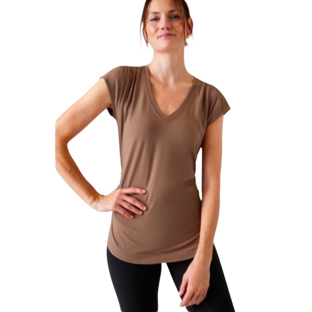 Athleta Brown V-Neck Ruched Shoulder Tee Womens Small Petite Soft Stretch Top
